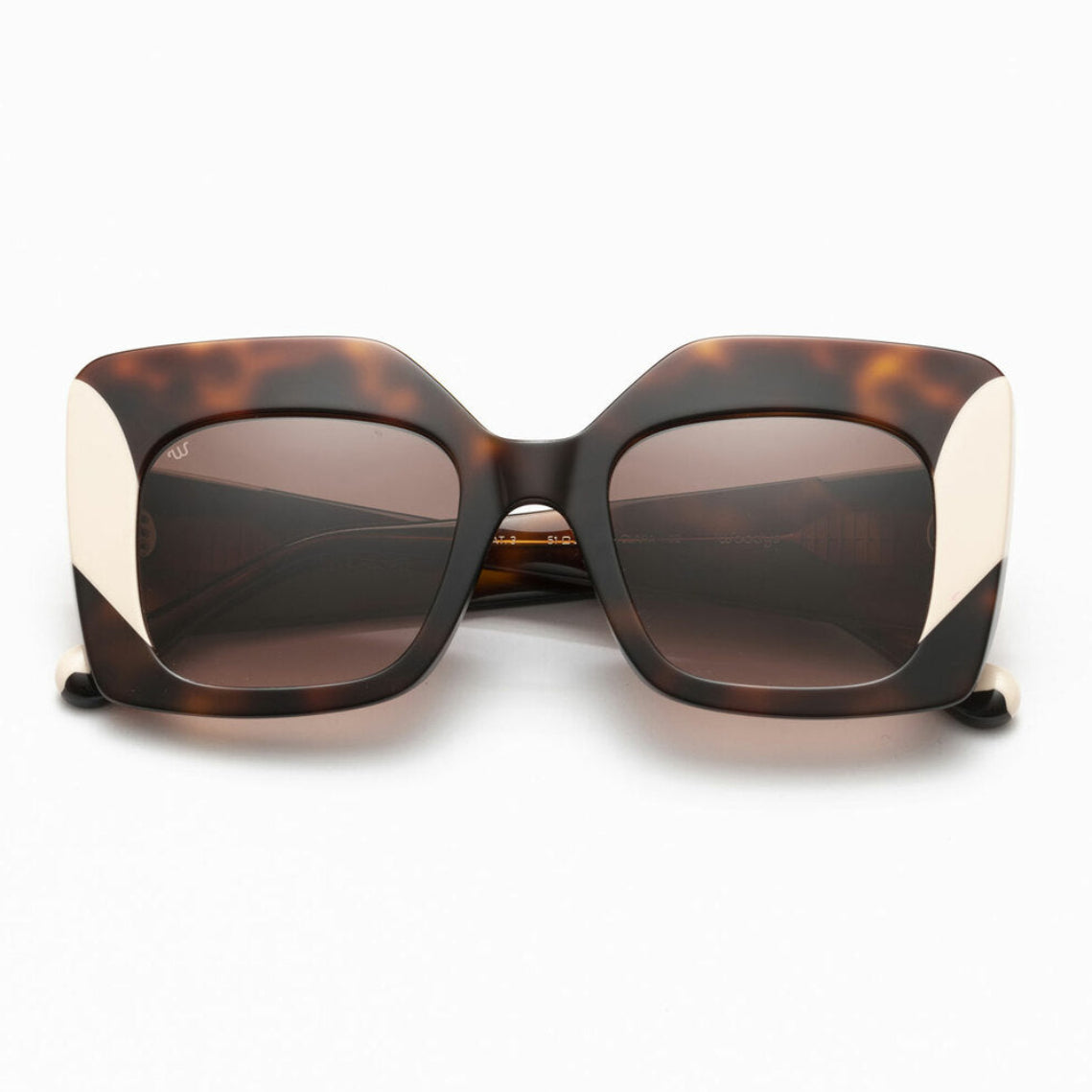 Woodys - CLARA 02